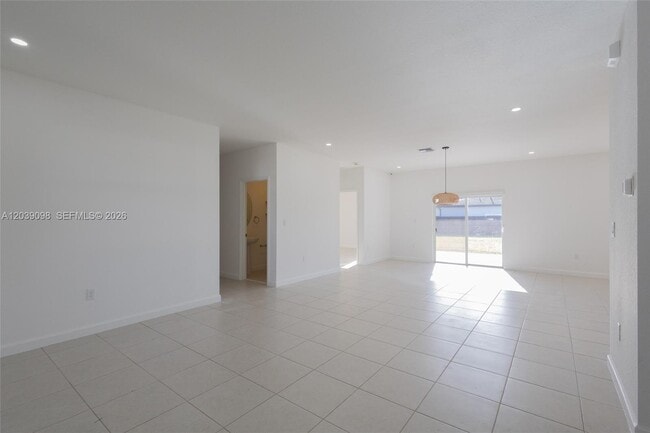 Photo - 29071 SW 171st Ave
