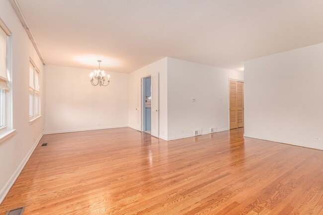 Photo - 4218 Oakton St Unit 2