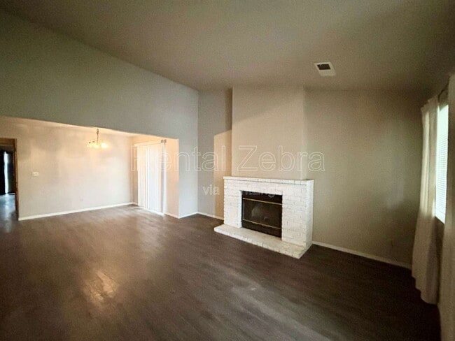 Photo - 1702 Joseph Ct