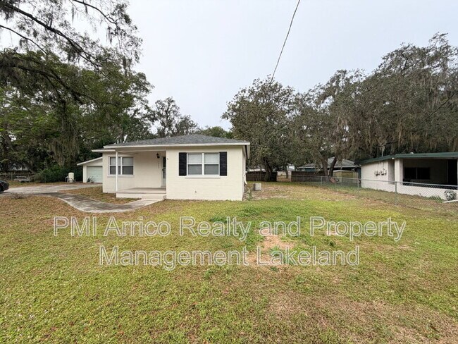 Photo - 1009 N Forbes Rd