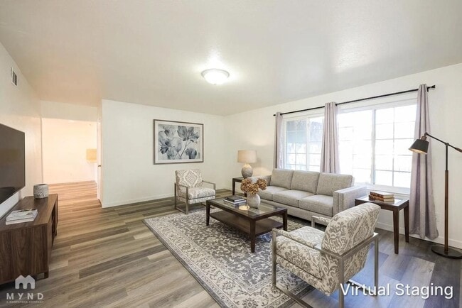 Photo - 12 Nautilus Ct