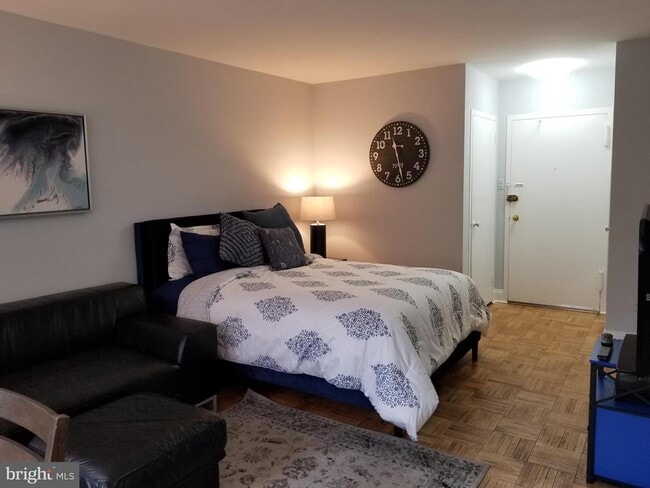 Photo - 1121 Arlington Blvd Unit 224