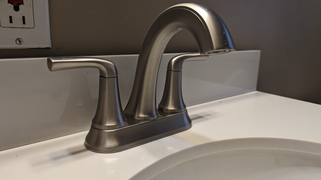 Photo - 5042 Mardel Ave Unit 5042 1F