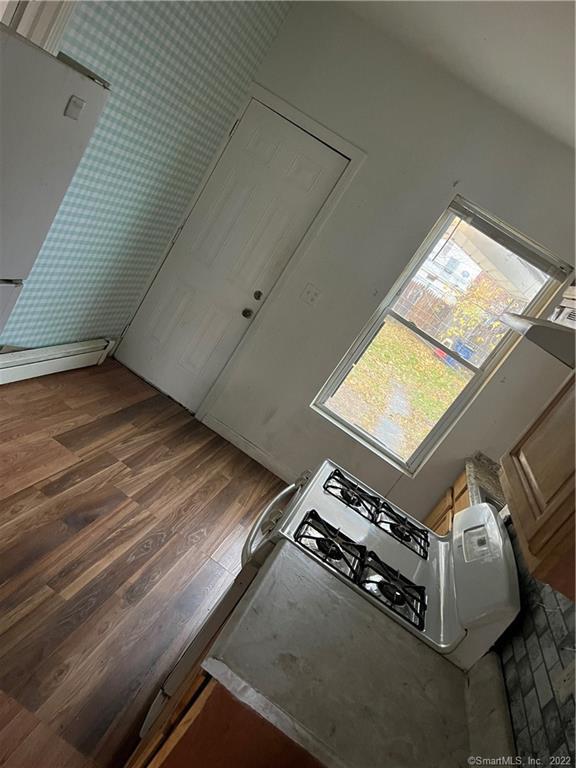 Photo - 89 Woolsey St