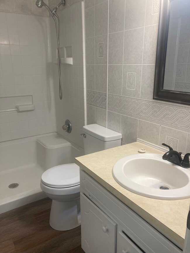 Photo - 6717 Monnett Rd