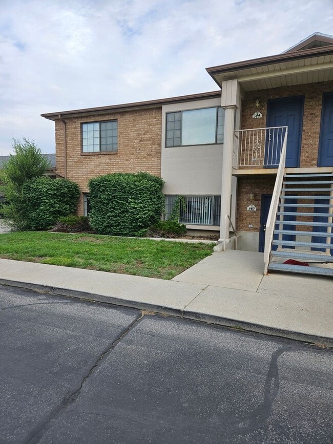 Photo - 2 Bedroom/1 Bathroom Apartment in Orem Unit 628