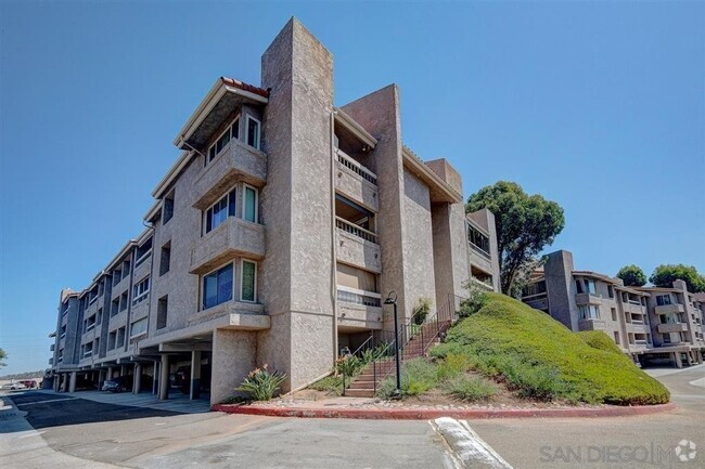 Building Photo - Mission Valley 3 Bedroom Condo Unit 137