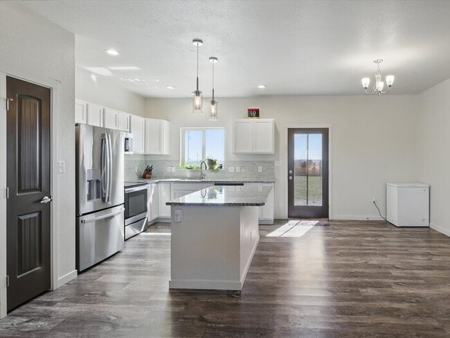 Photo - 1382 N Ladonia Dr