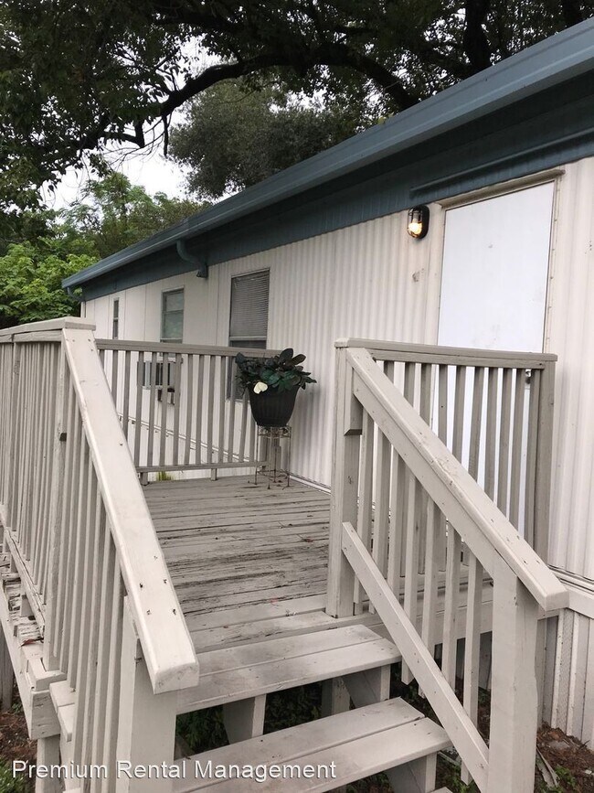 Photo - 2 br, 2 bath House - 1125 S Christiana Ave