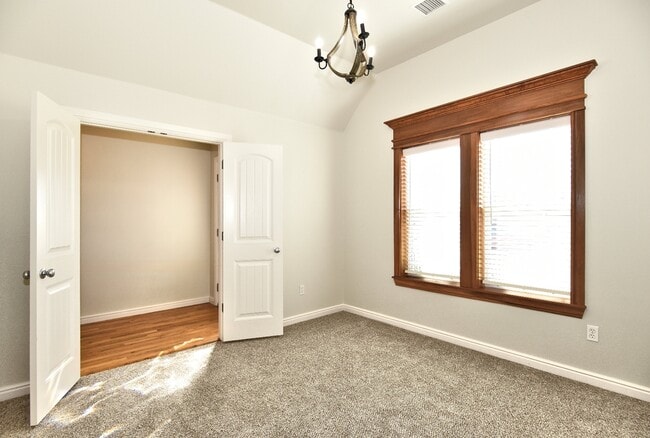 Photo - 18509 E 46th St