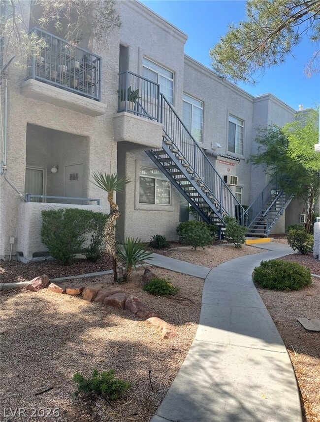 Photo - 2201 Ramsgate Dr Unit 915