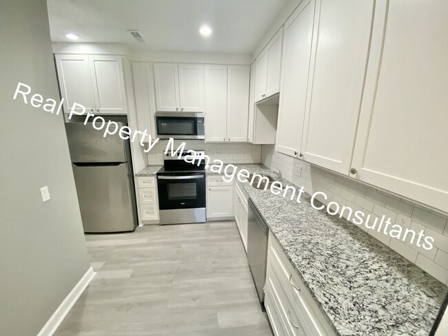 Photo - 3 Bedroom 2 Bath Home