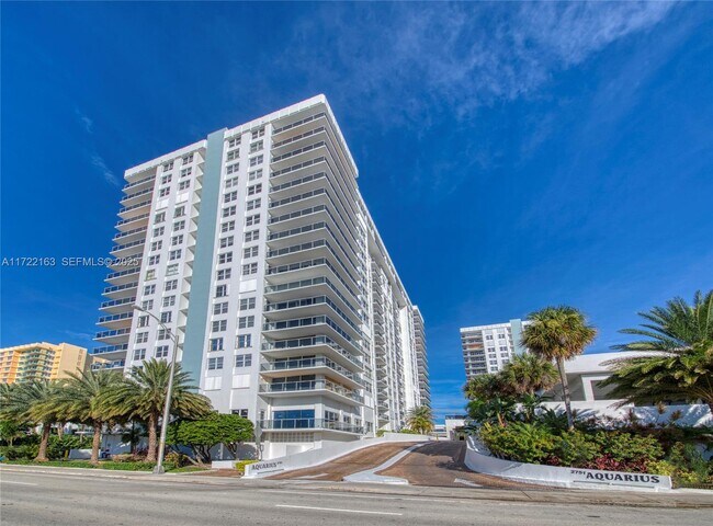 Building Photo - 2751 S Ocean Dr Unit 505N