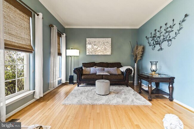 Photo - 144 Edgar Rd