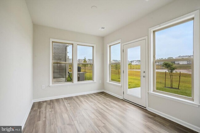 Photo - 21812 Hawksbill High Cir