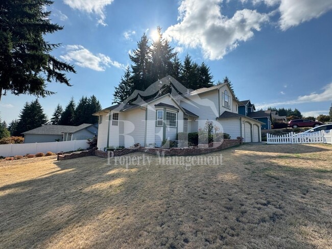 979 NW Calypso Cir