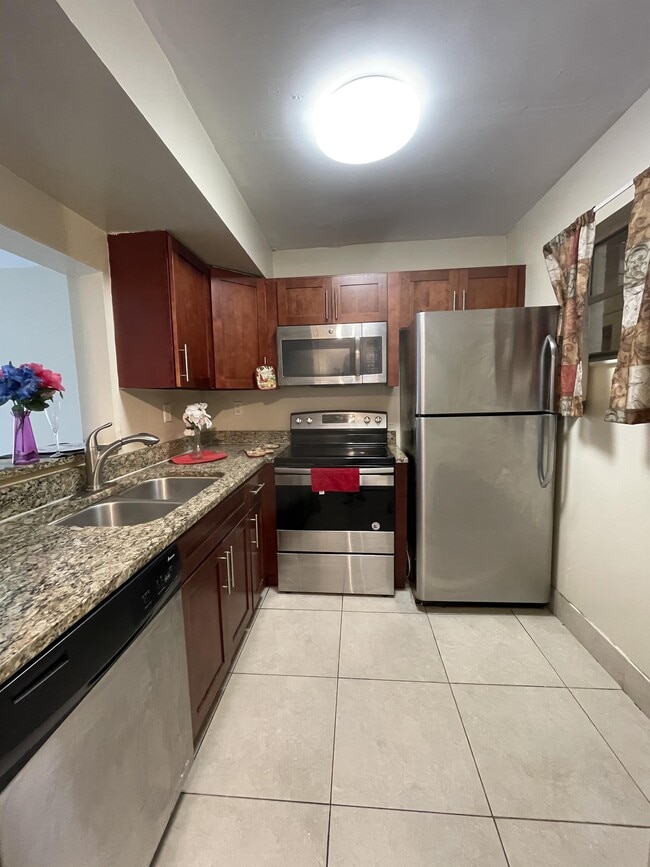 Photo - 3700 NW 21st St Townhome