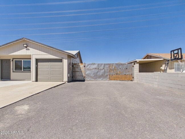 19826 N 34th Dr