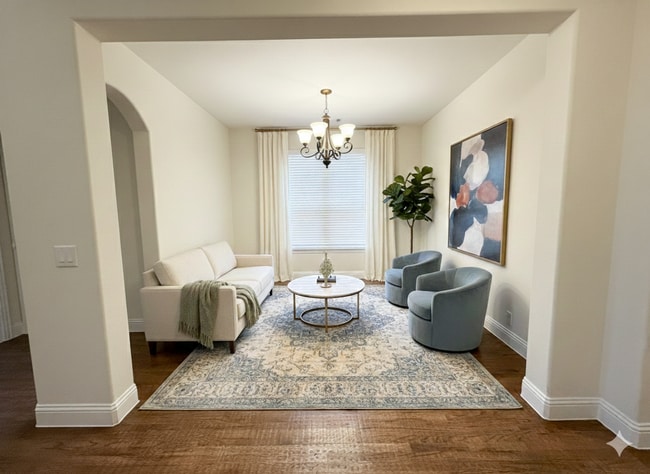 Photo - Prime Sherman Location! 5BR Home Near Dining, Shopping & Minutes to Hwy 75