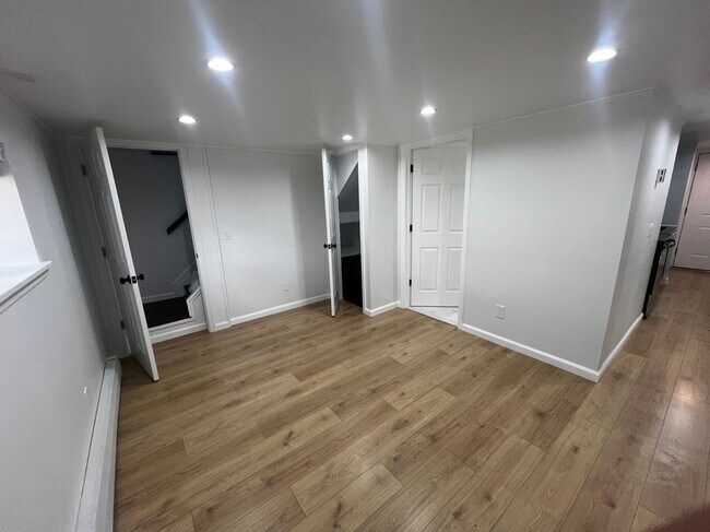 25 Spruce St