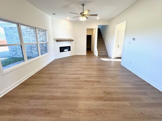 Photo - HedgeRoseBlvd390 Unidad 1