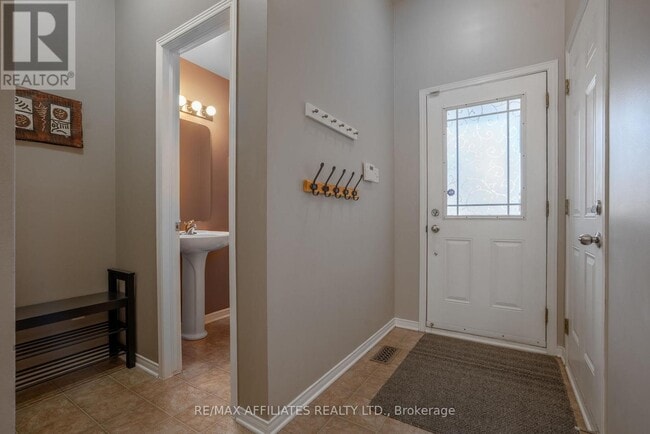 Photo - 1031 Capreol St