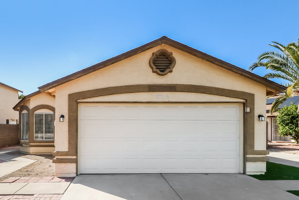 Photo - 17116 N Larkspur Ln House