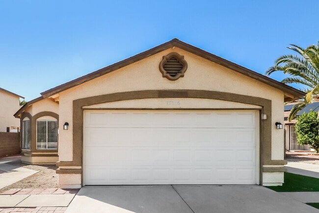 Building Photo - 17116 N Larkspur Ln Rental