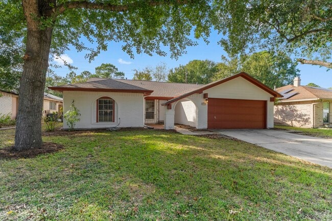 Photo - 17219 Camberwell Green Ln