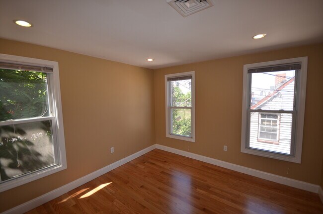 Photo - 12 Cheever Ct Unit 3