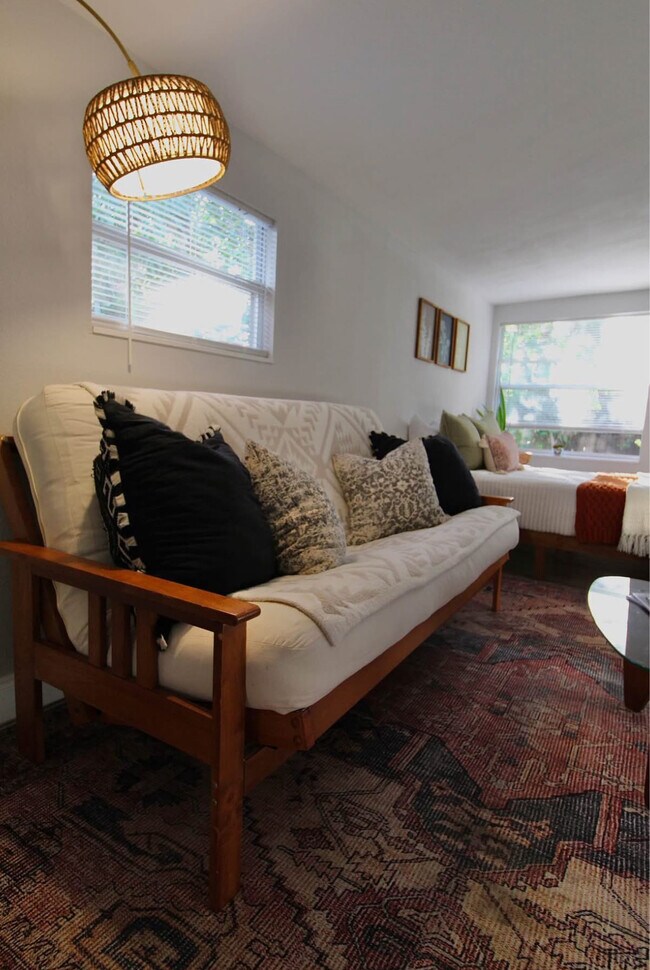 Photo - 2241 27th St S Unit Studio Side