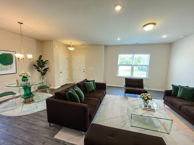 Photo - 2421 Hedge Maple Dr