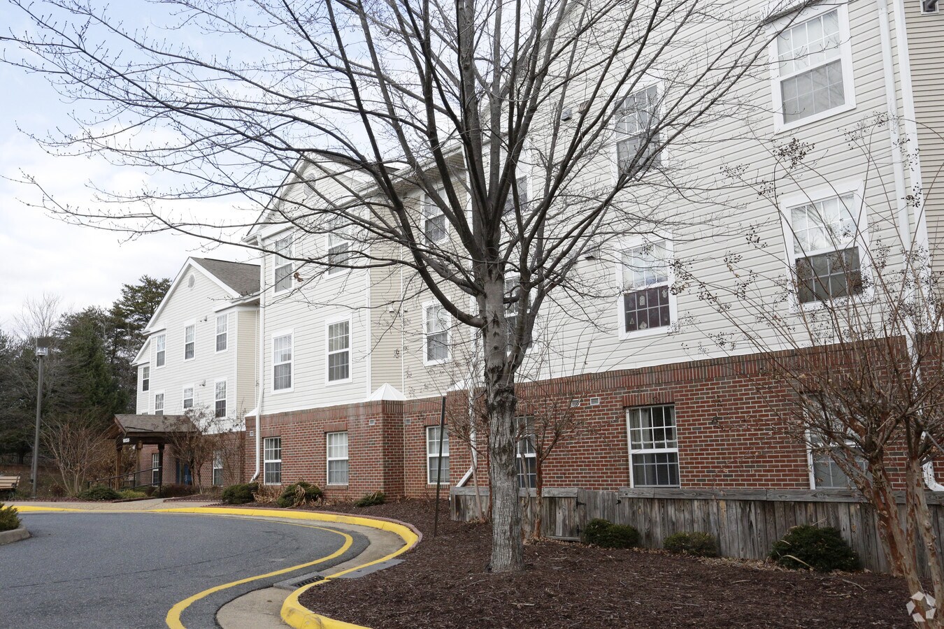 Photo - Asbury Manor Apartments