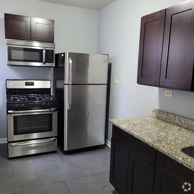 Building Photo - 6629 S Greenwood Ave Rental