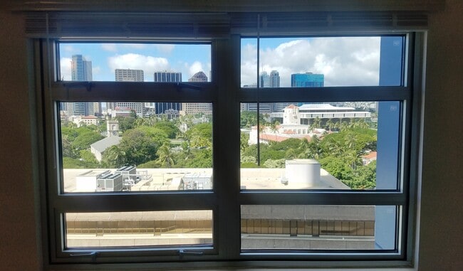 room #1 - 801 South St Unidad A