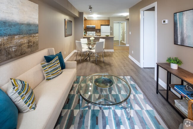 1 Bdrm - Sierra at Village Gate West