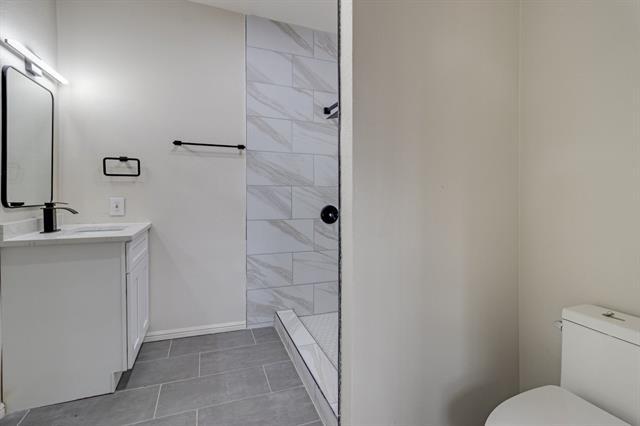 Photo - 3838 Peoria St