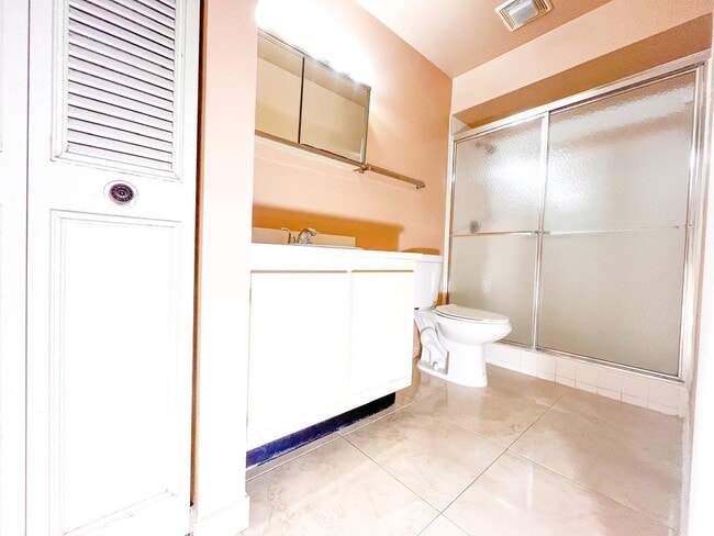 Photo - 5939 Forest Hill Blvd Unit 203