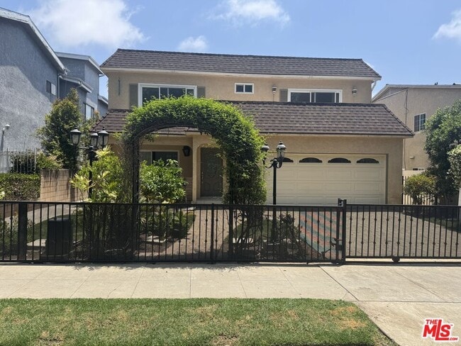 Photo - 2914 Arizona Ave Unidad 1 Rental
