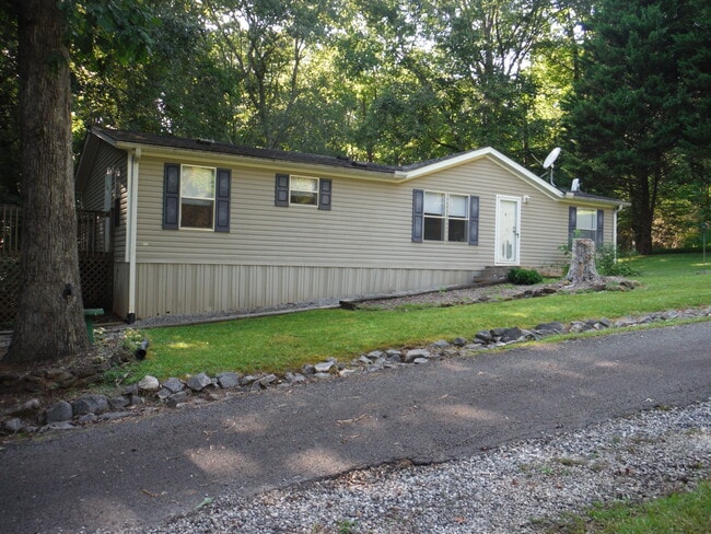 Photo - 127 John Lewis Dr