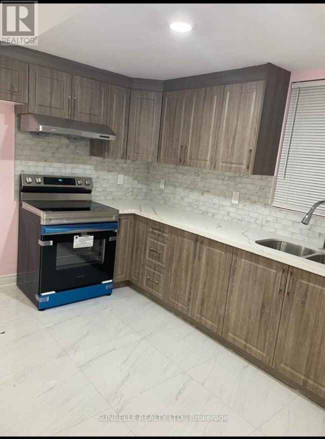 Photo - 26 Senwood St