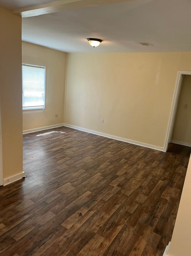 Photo - 926 Claiborne Ave