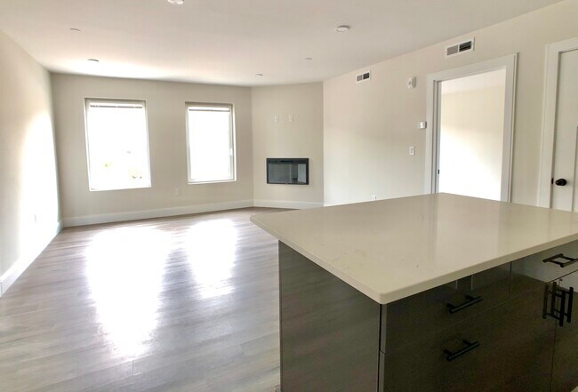 Photo - 308 Belgrade Ave Unit 303