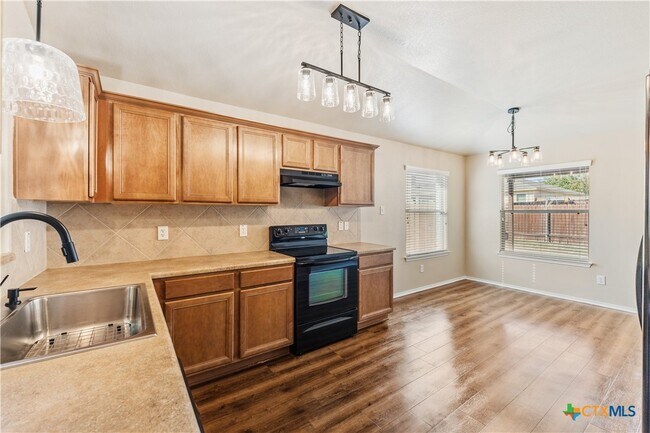 Photo - 9816 Tully Weary Ln