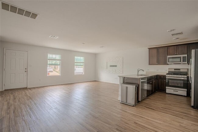 Photo - 14005 Mussel Rn