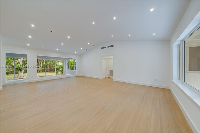 Photo - 12535 Moss Ranch Rd