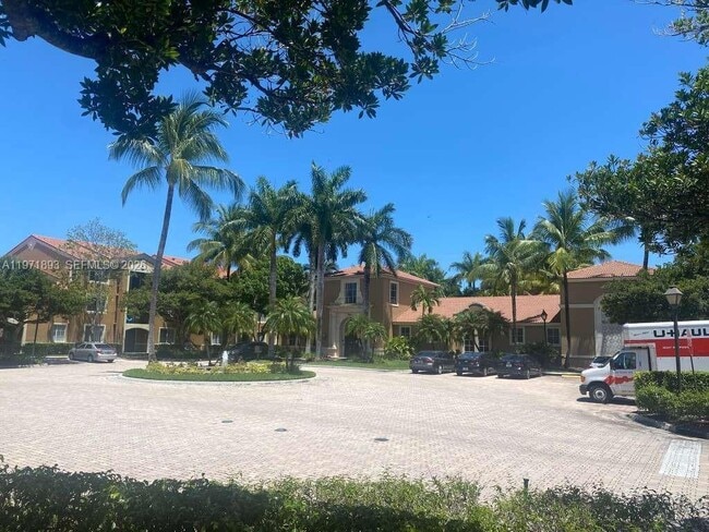 Photo - 7930 N Nob Hill Rd Unit 304