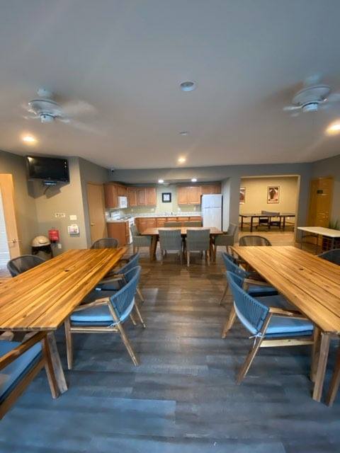 Hawks Ridge Apartments
