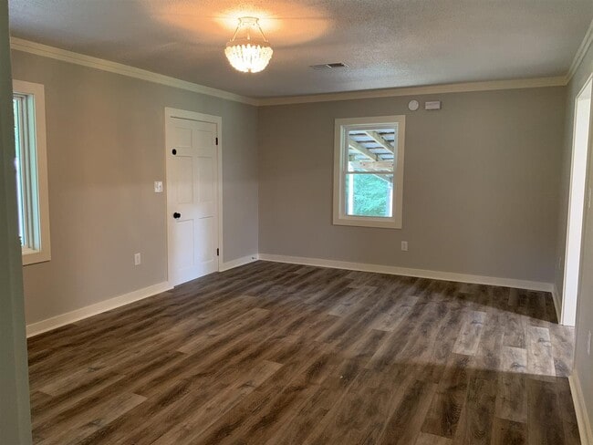 Photo - 11727 E Holmes Rd