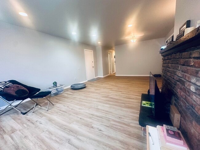 Photo - 97 Sanford Pl Unit 1